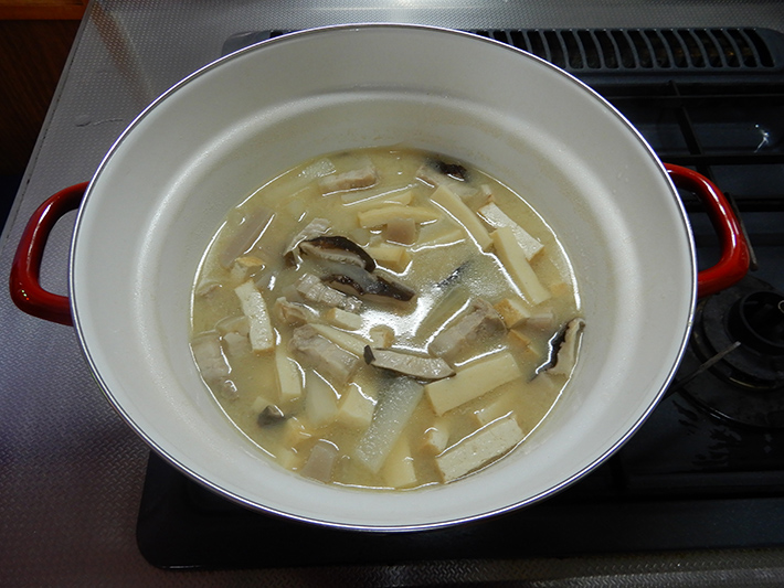 料理初心者でも出来た 琉球料理 イナムドゥチ を作ってみた レシピあり 暮らしのこと 沖縄移住応援webマガジン おきなわマグネット